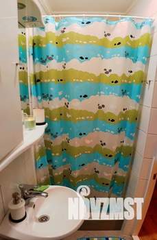 Студия квартира, посуточно, 44м2, 2/2 этаж