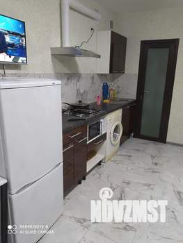 Студия квартира, посуточно, 25м2, 1/9 этаж