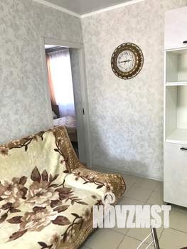 1-к квартира, посуточно, 38м2, 1/2 этаж