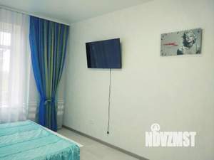 1-к квартира, посуточно, 38м2, 4/8 этаж