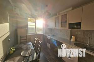 1-к квартира, посуточно, 40м2, 10/10 этаж