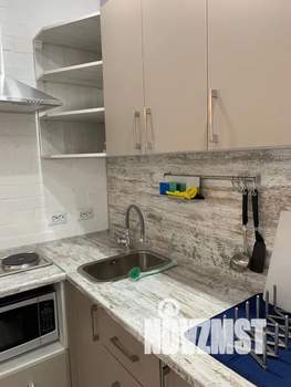 Студия квартира, посуточно, 15м2, 1/9 этаж