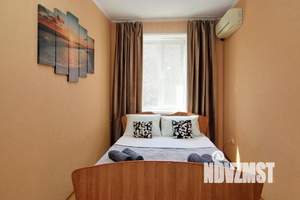 2-к квартира, посуточно, 55м2, 1/1 этаж