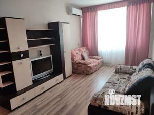1-к квартира, посуточно, 42м2, 10/10 этаж