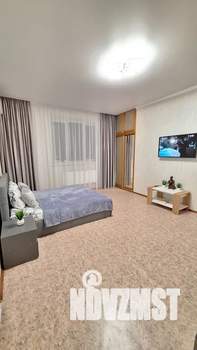 1-к квартира, посуточно, 50м2, 3/5 этаж