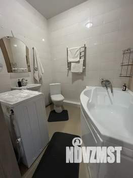 Студия квартира, посуточно, 39м2, 4/4 этаж