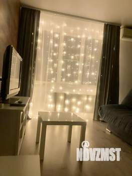 Студия квартира, посуточно, 40м2, 4/5 этаж