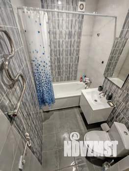 1-к квартира, посуточно, 40м2, 4/8 этаж