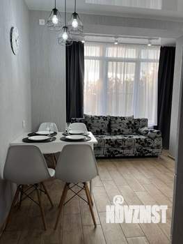 1-к квартира, посуточно, 36м2, 2/8 этаж