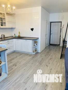 Студия квартира, посуточно, 40м2, 4/5 этаж