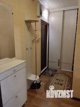 1-к квартира, посуточно, 45м2, 4/9 этаж