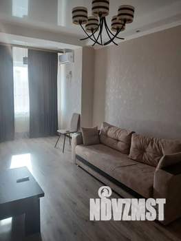 1-к квартира, посуточно, 50м2, 3/3 этаж