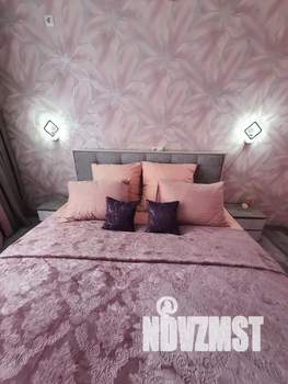 1-к квартира, посуточно, 43м2, 1/10 этаж