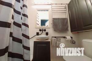 1-к квартира, посуточно, 40м2, 1/3 этаж