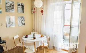 2-к квартира, посуточно, 66м2, 1/1 этаж