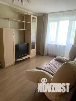 3-к квартира, посуточно, 60м2, 4/5 этаж