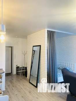 Студия квартира, посуточно, 40м2, 4/5 этаж