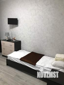 1-к квартира, посуточно, 35м2, 1/2 этаж