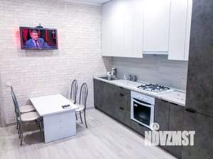 1-к квартира, посуточно, 58м2, 7/7 этаж