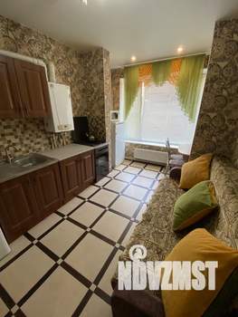 1-к квартира, посуточно, 35м2, 1/3 этаж