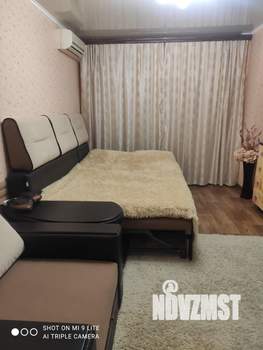 1-к квартира, посуточно, 42м2, 2/10 этаж