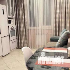 1-к квартира, посуточно, 34м2, 1/1 этаж