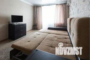 2-к квартира, посуточно, 44м2, 4/9 этаж