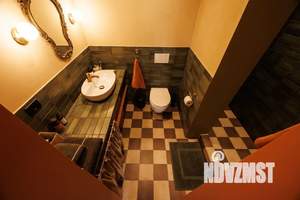 2-к квартира, посуточно, 70м2, 1/2 этаж