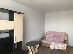 1-к квартира, посуточно, 32м2, 2/10 этаж