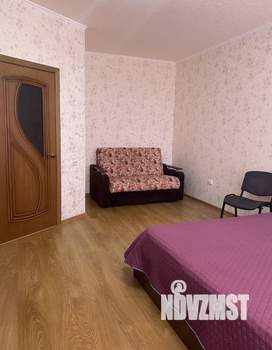1-к квартира, посуточно, 43м2, 2/10 этаж