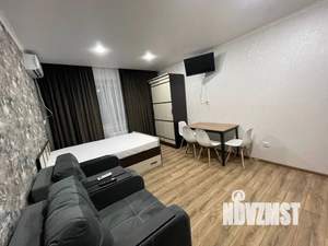 Студия квартира, посуточно, 23м2, 1/8 этаж