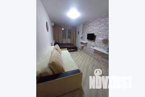 1-к квартира, посуточно, 40м2, 2/10 этаж