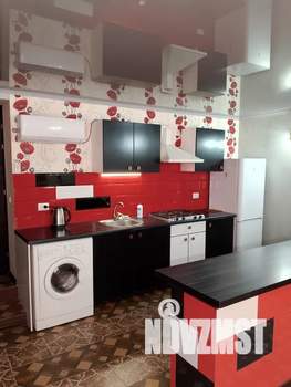 Студия квартира, посуточно, 50м2, 1/2 этаж