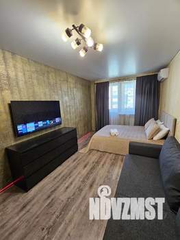 1-к квартира, посуточно, 40м2, 9/10 этаж