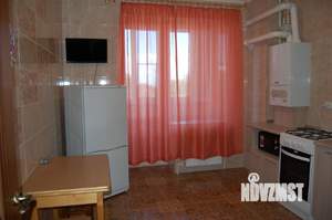 1-к квартира, посуточно, 43м2, 2/10 этаж