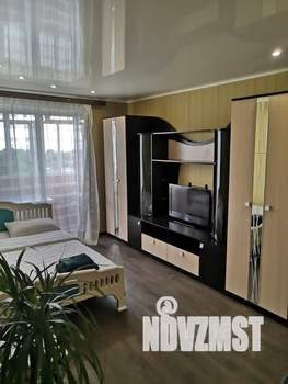 1-к квартира, посуточно, 32м2, 5/5 этаж