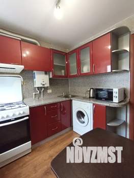 1-к квартира, посуточно, 32м2, 4/5 этаж