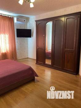 1-к квартира, посуточно, 43м2, 2/10 этаж