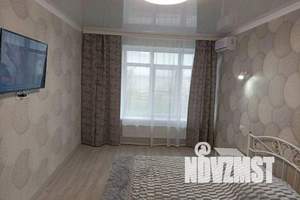 1-к квартира, посуточно, 38м2, 6/8 этаж