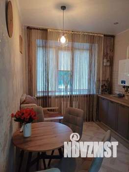 1-к квартира, посуточно, 43м2, 1/1 этаж