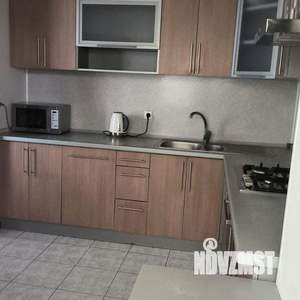 3-к квартира, посуточно, 60м2, 1/1 этаж