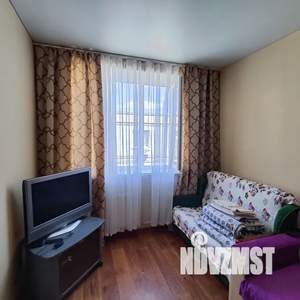 1-к квартира, посуточно, 33м2, 3/3 этаж