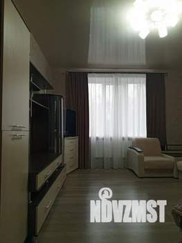 1-к квартира, посуточно, 43м2, 1/3 этаж