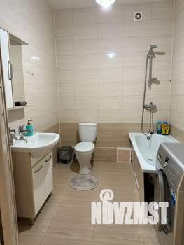 1-к квартира, посуточно, 65м2, 4/5 этаж