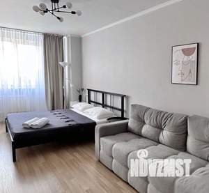 1-к квартира, посуточно, 42м2, 1/1 этаж