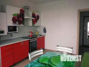 1-к квартира, посуточно, 38м2, 4/8 этаж