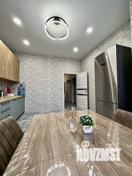 2-к квартира, посуточно, 72м2, 1/10 этаж