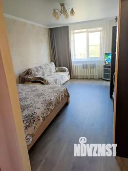 1-к квартира, посуточно, 38м2, 4/14 этаж
