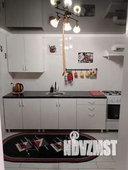 1-к квартира, посуточно, 30м2, 1/2 этаж