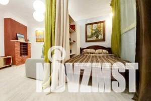 2-к квартира, посуточно, 40м2, 1/2 этаж